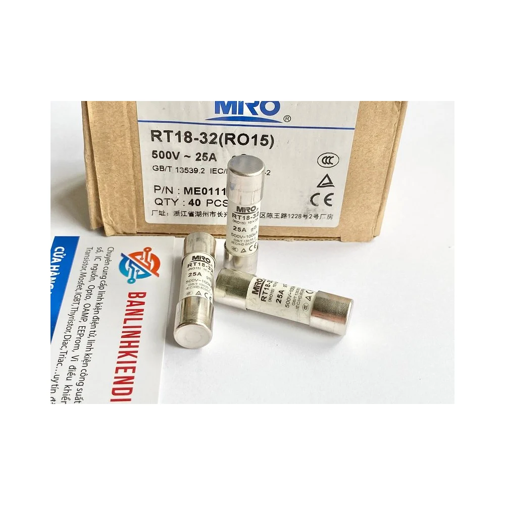 RO15 500V 25A 10X38 PORSELEN SİGORTA
