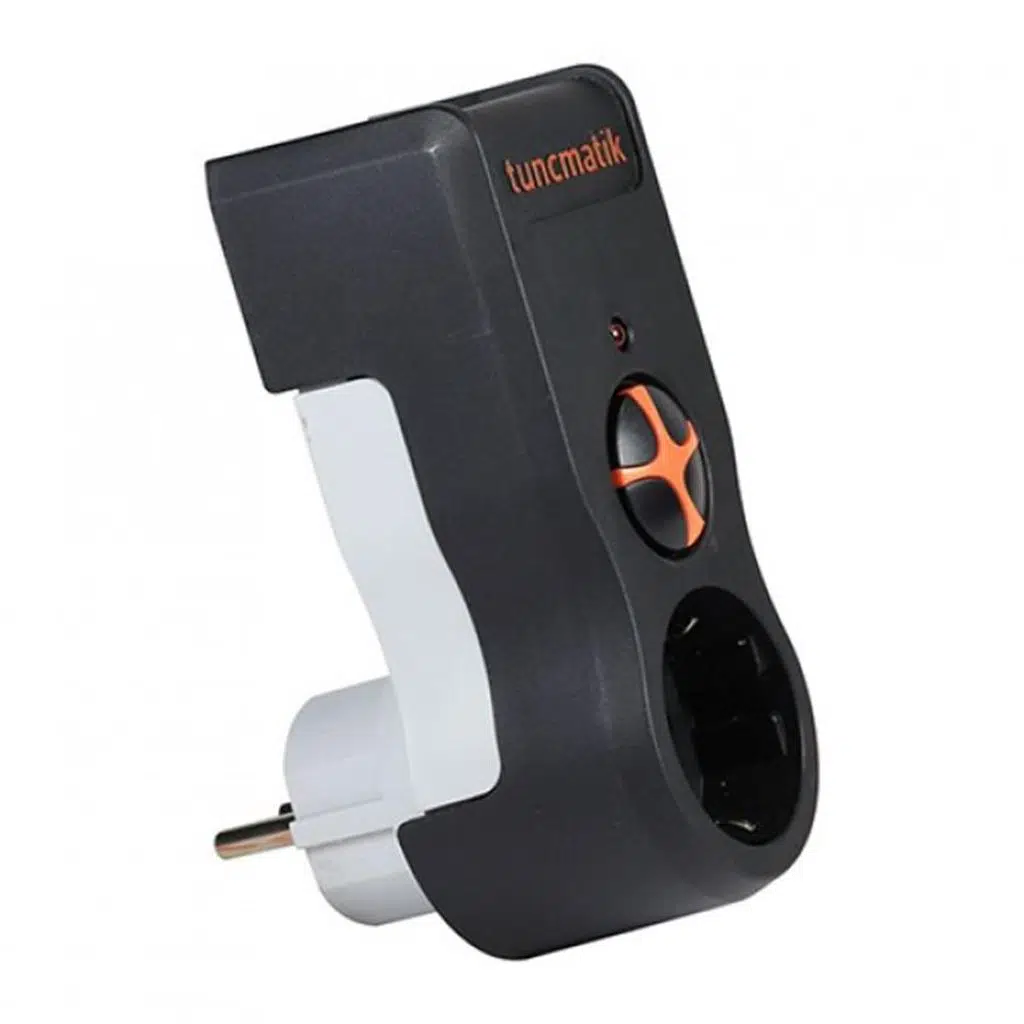 POWERSURGE 3-SURGE PROTECTION PLUG-1050